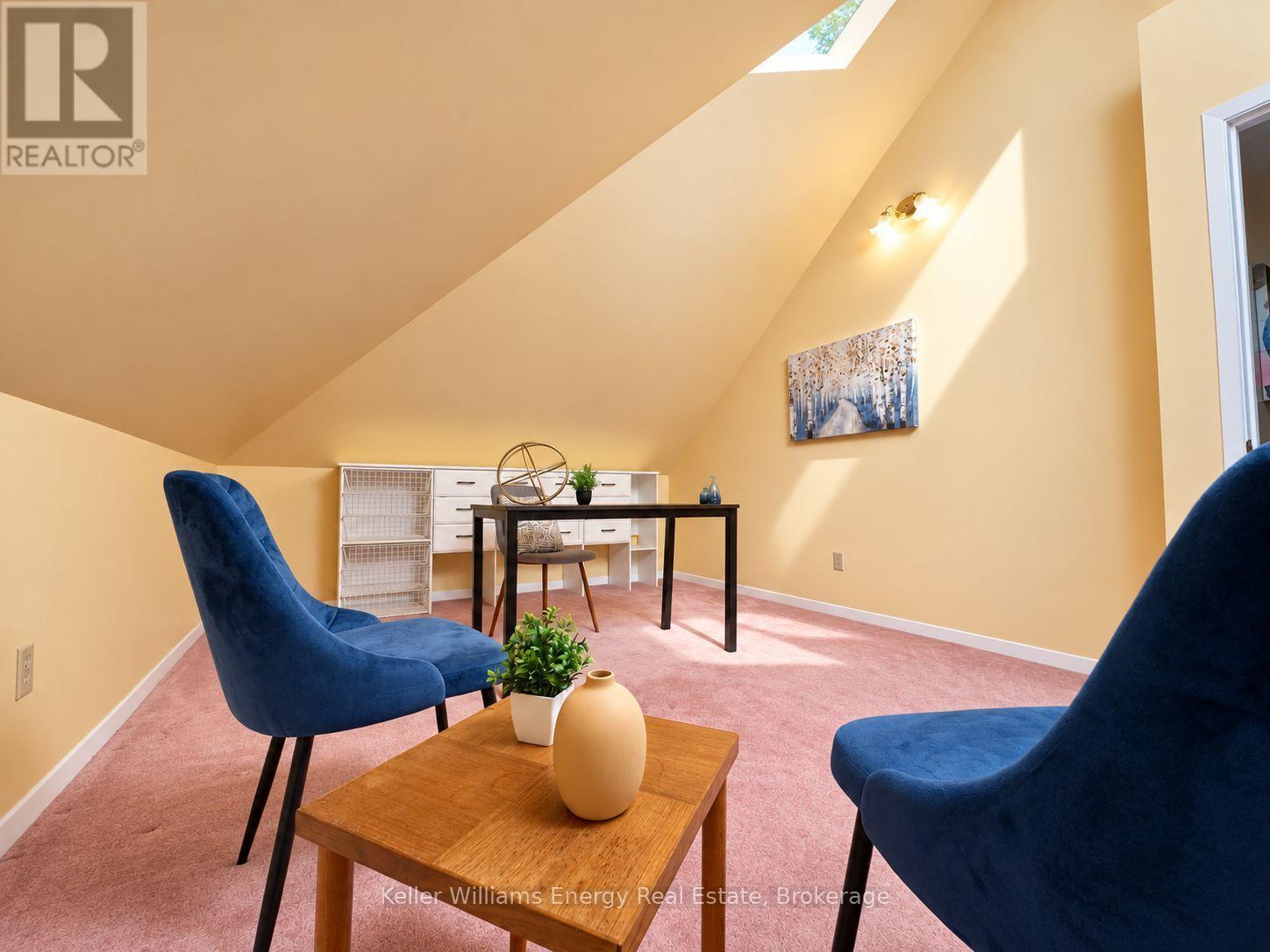 1443 ELIZABETH STREET - Image 24