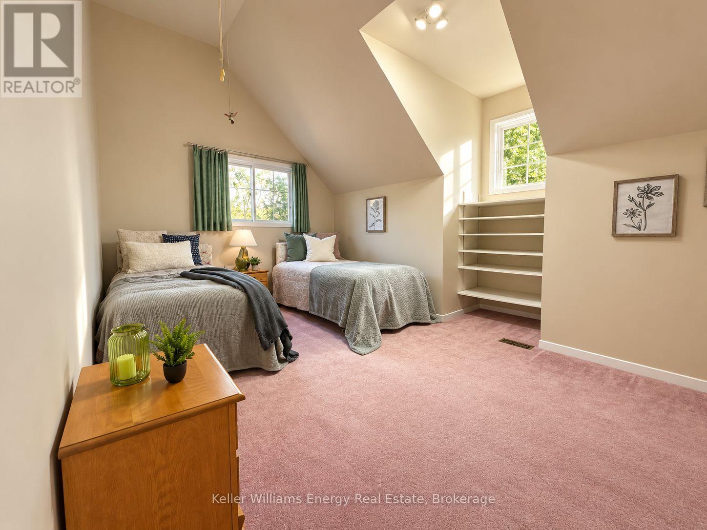 1443 ELIZABETH STREET - Image 30
