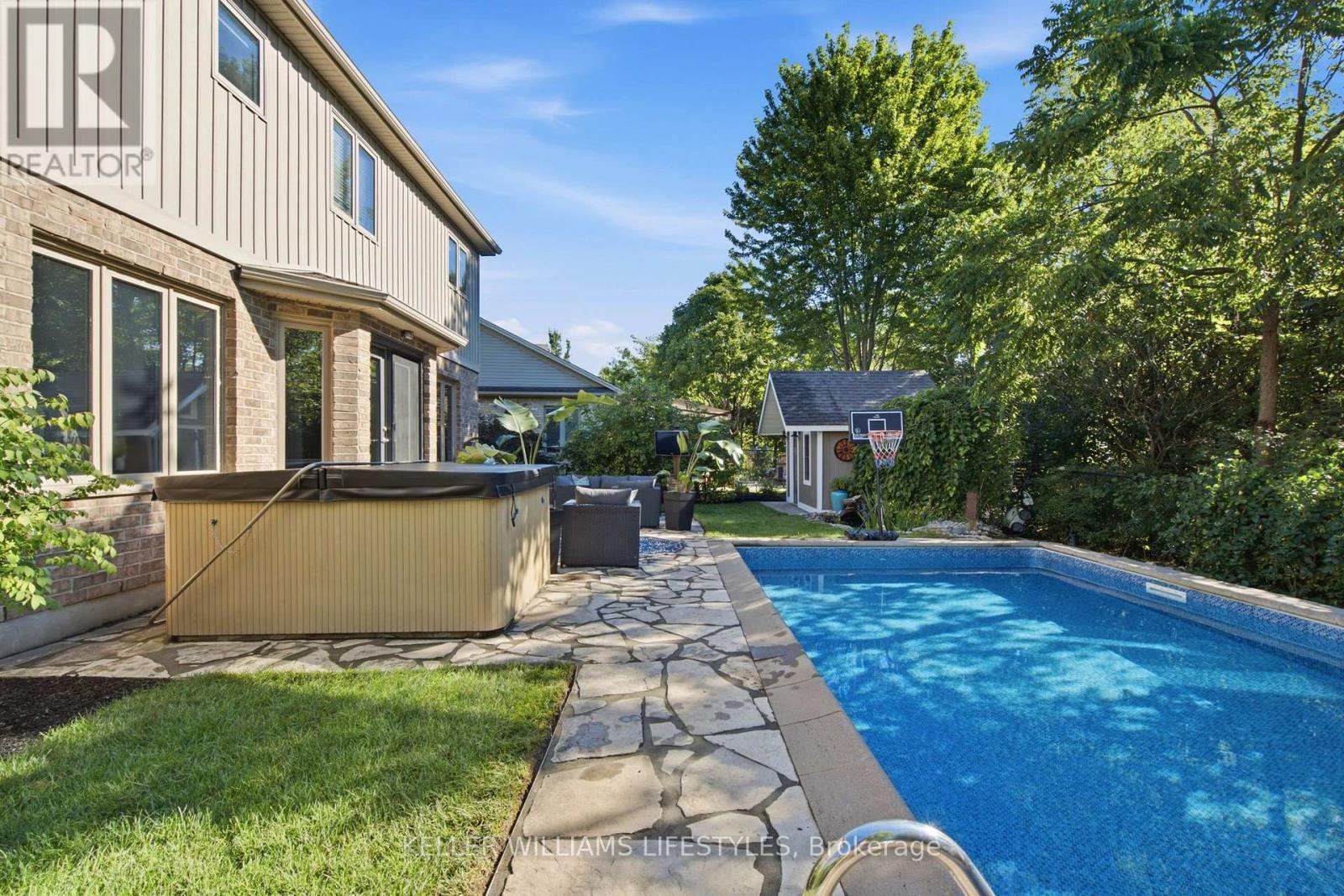 3327 SETTLEMENT TRAIL - 37
