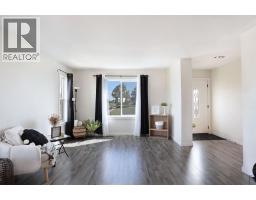 4pc Bathroom - 347 17 Street E, Brooks, AB T1R0Z6 Photo 7
