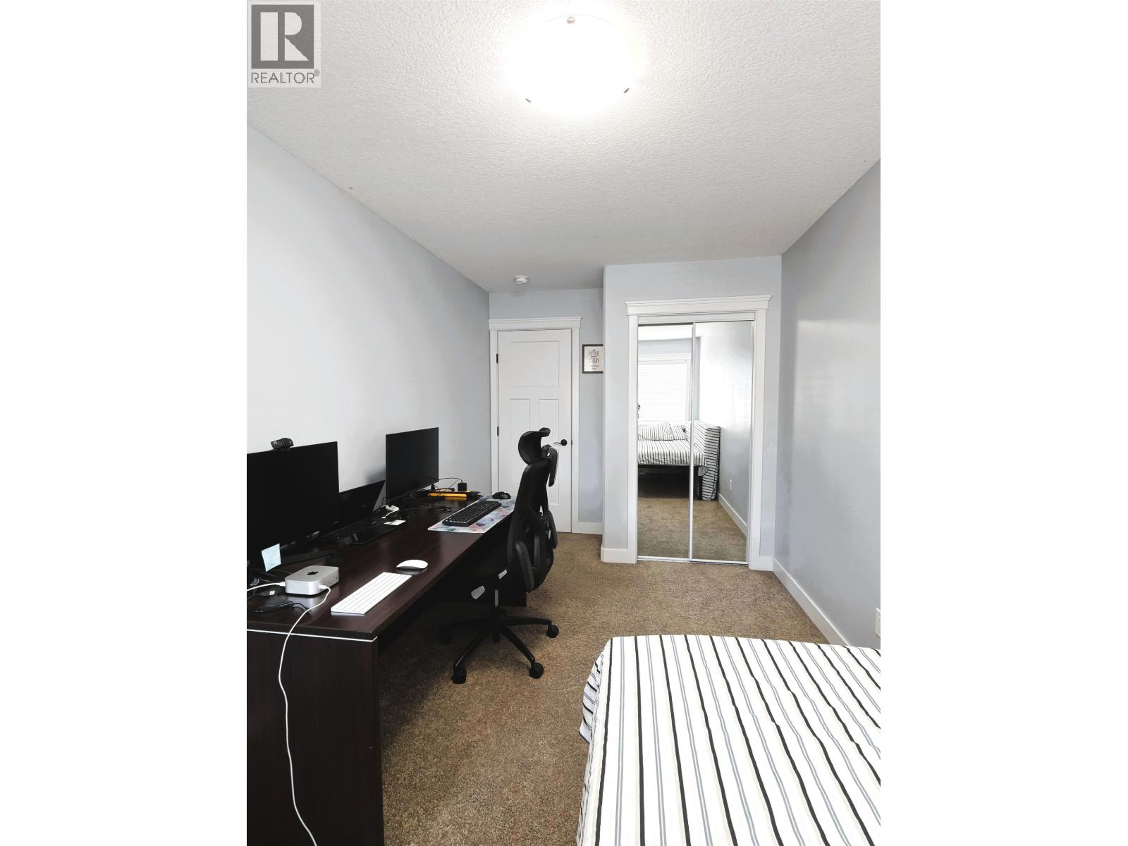 #204 467 S TABOR BOULEVARD - 12