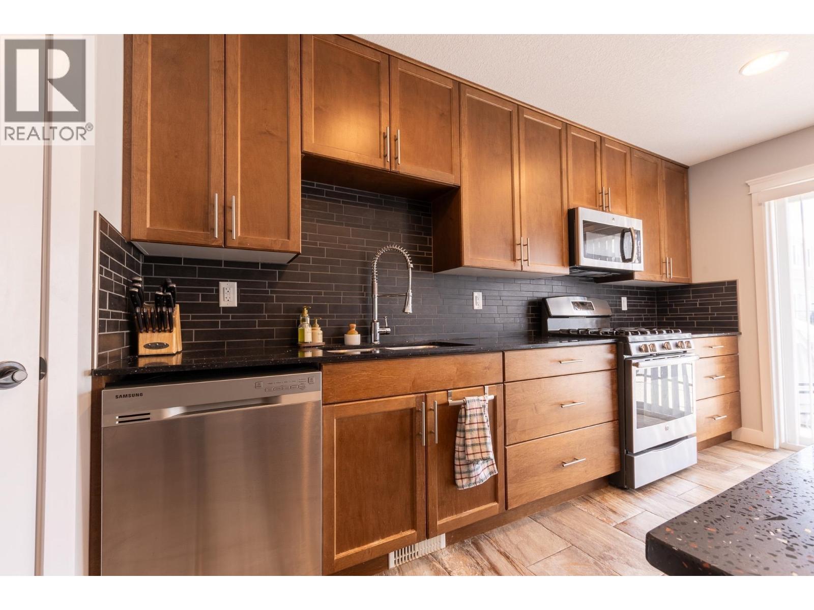 #204 467 S TABOR BOULEVARD - 6