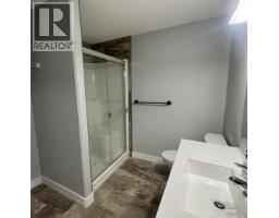 Photo 21 of 25, 204 467 S TABOR BOULEVARD · Prince George, BC