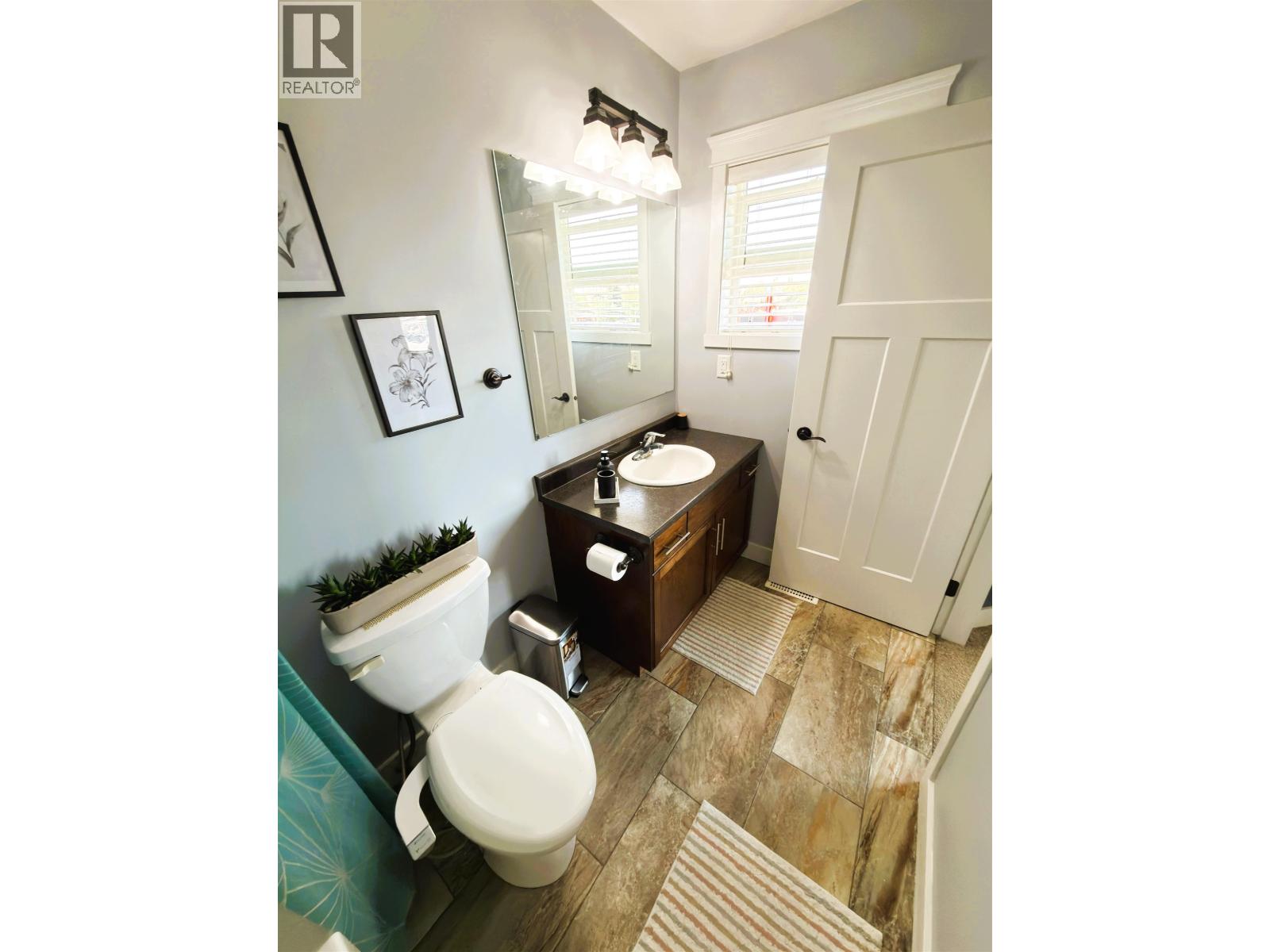 #204 467 S TABOR BOULEVARD - Image 14