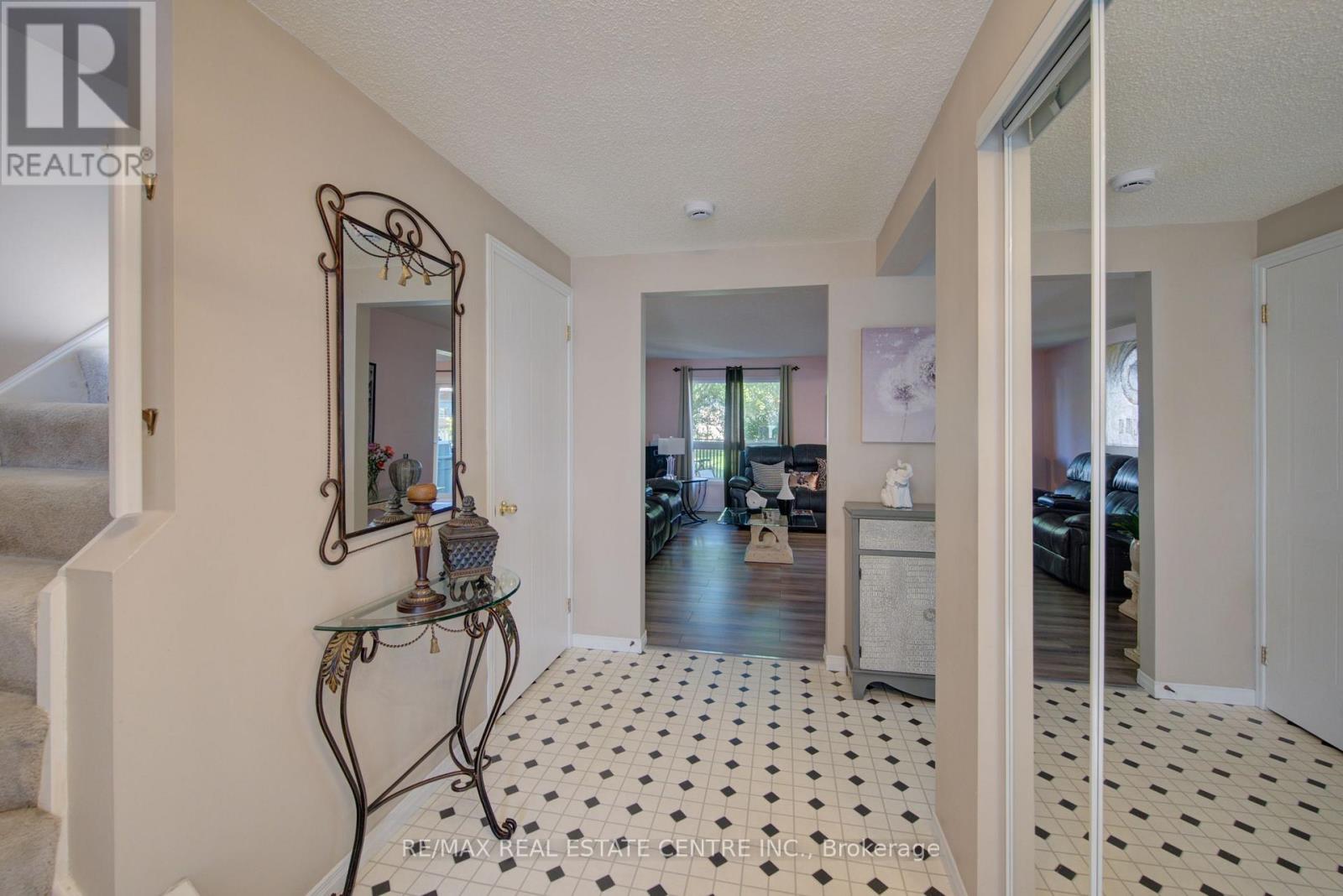 351 NORTHVIEW HEIGHTS PLACE - 9