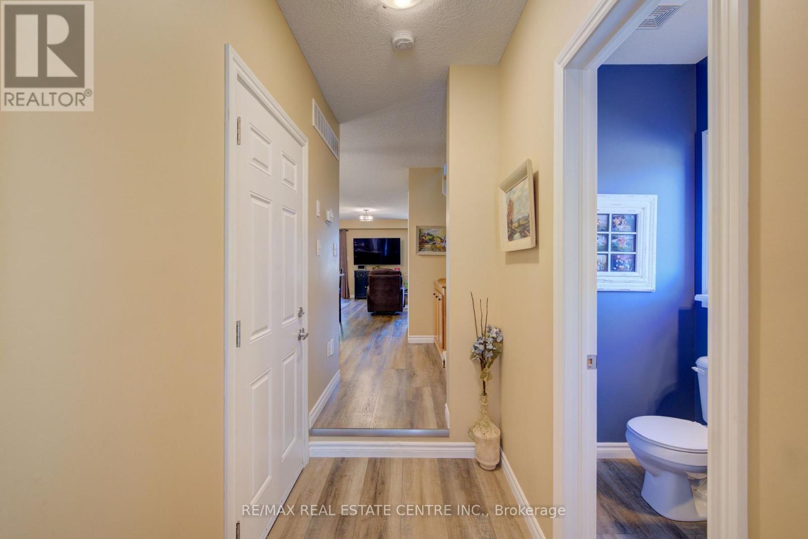 489 LEANDER PLACE, Kitchener — photo 7