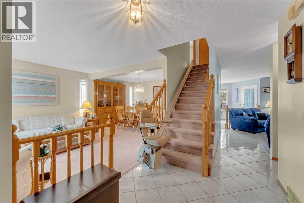 7184 California Boulevard NE - 20