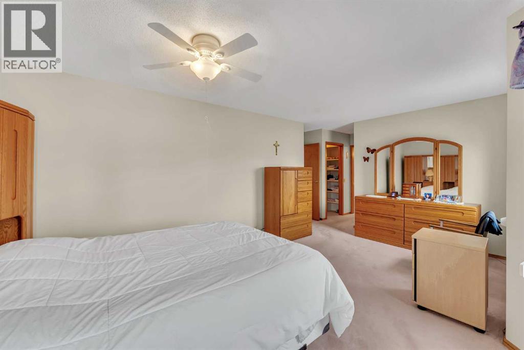 7184 California Boulevard NE - 24