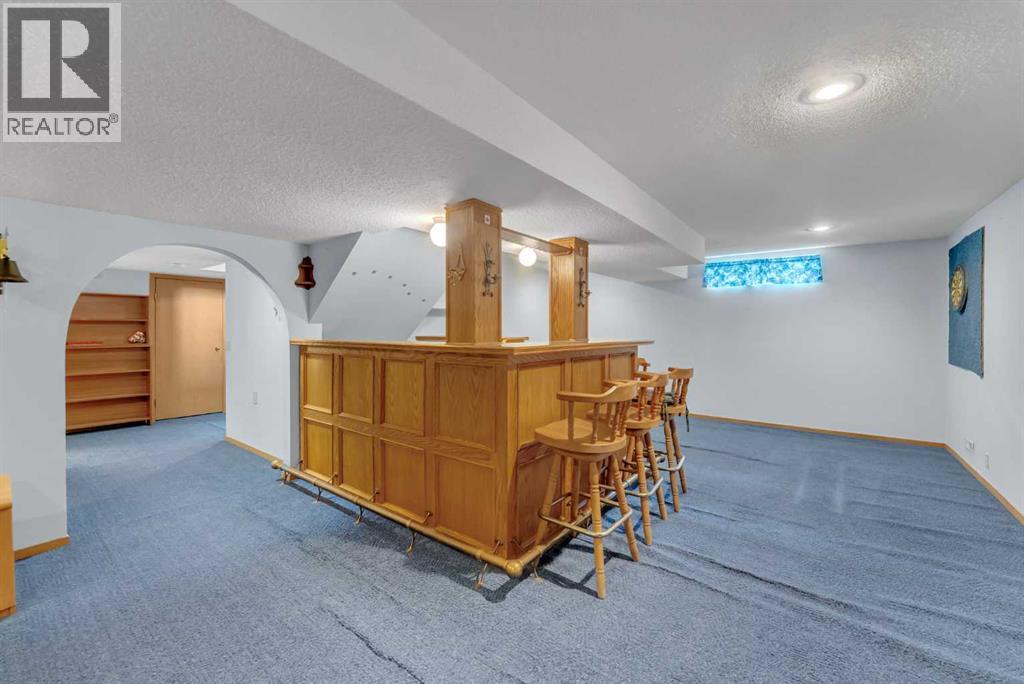 7184 California Boulevard NE - 35