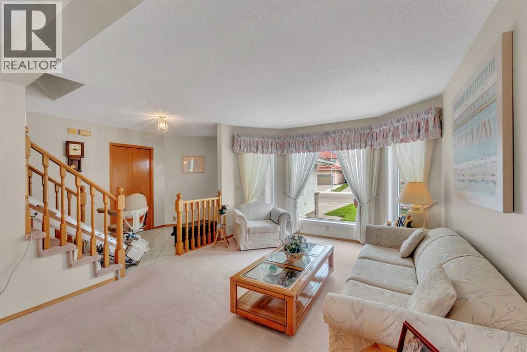 7184 California Boulevard NE - 4