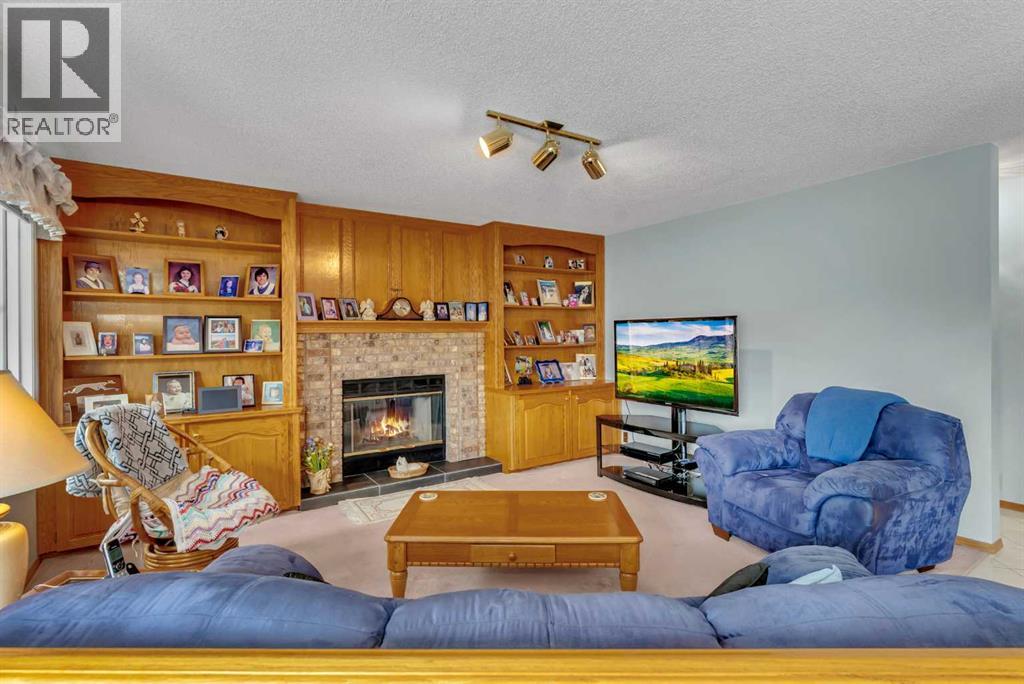 7184 California Boulevard NE - 8