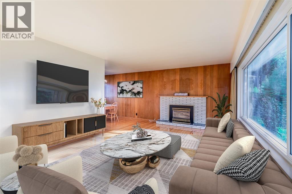 5482 RHODES STREET, Vancouver — photo 3