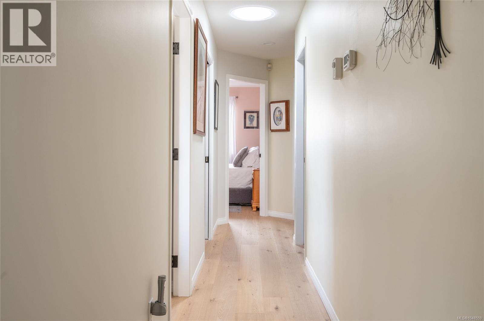763 Doehle Ave - Image 26