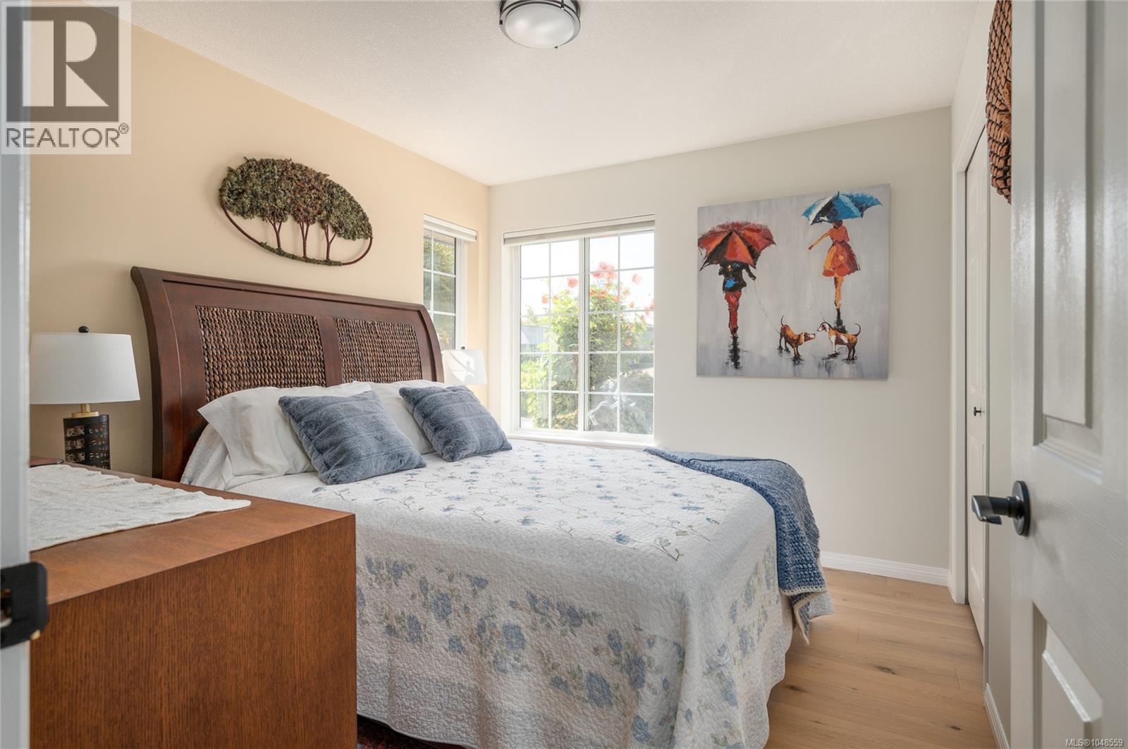 763 Doehle Ave - Image 31