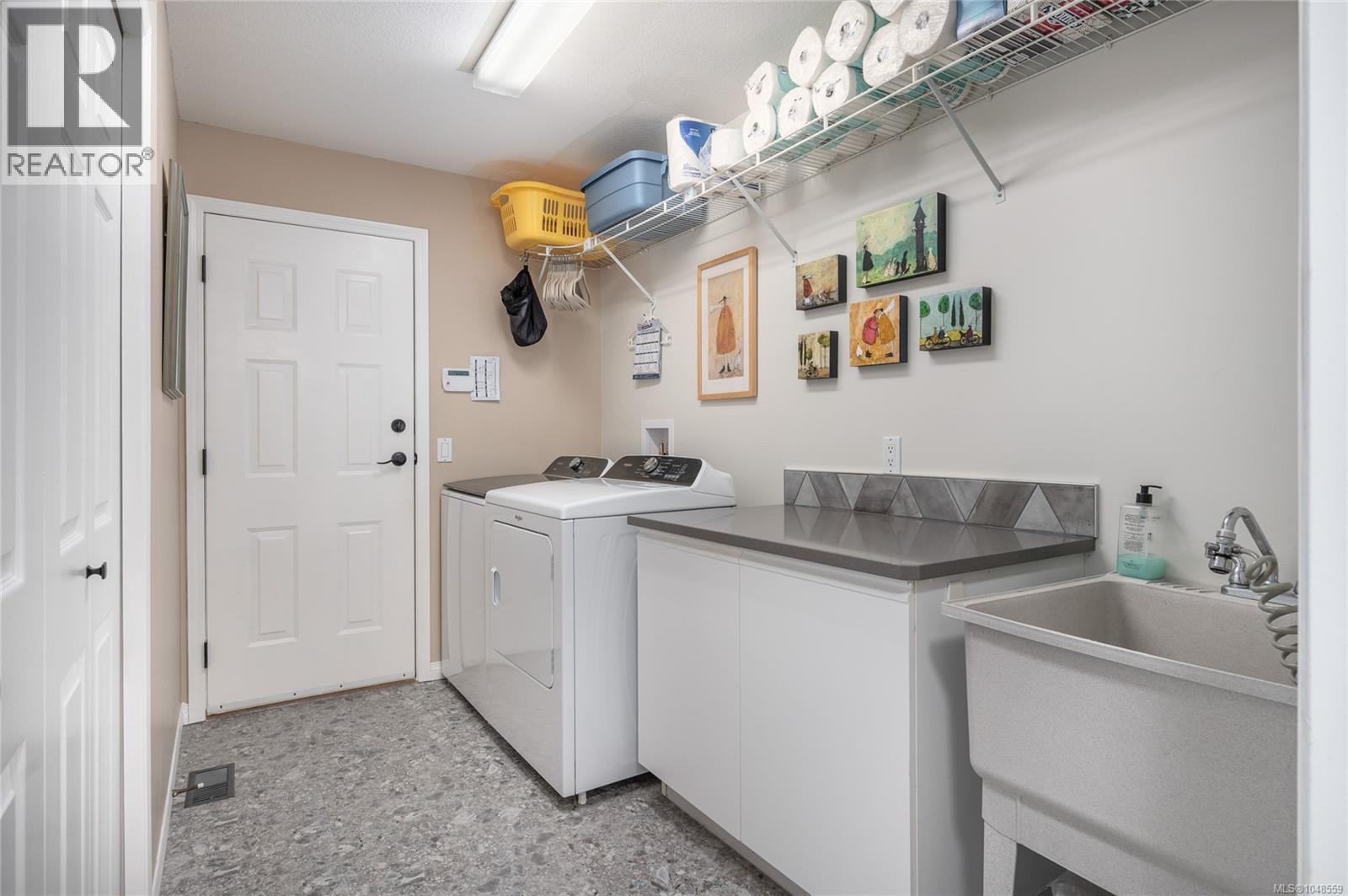 763 Doehle Ave - Image 33