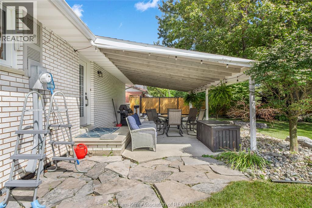 31 JEFFREY STREET West - 36