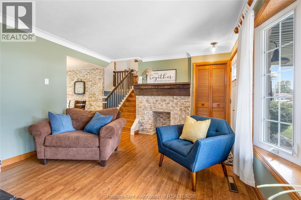 31 JEFFREY STREET West - 9