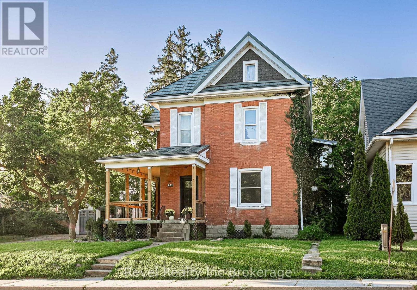 131 KING STREET E - 2