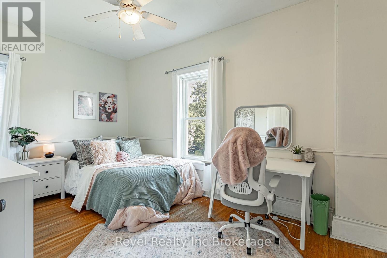 131 KING STREET E - 26