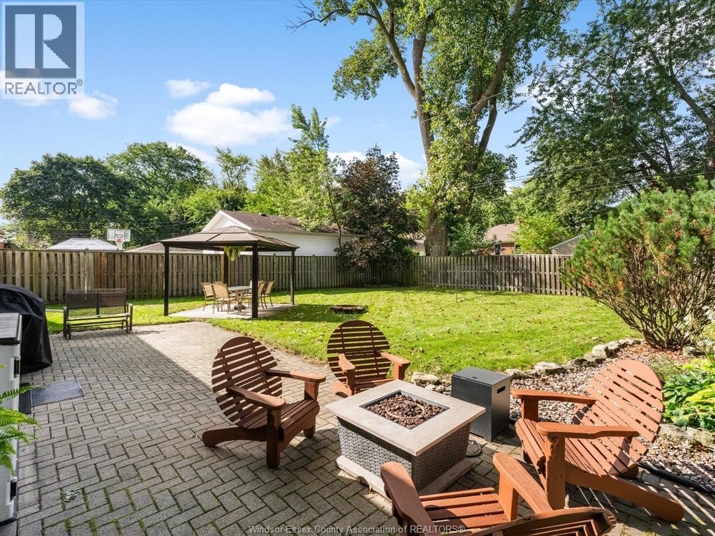 3265 Longfellow AVENUE - 35