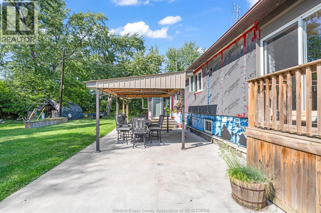 2125 Betts - 13