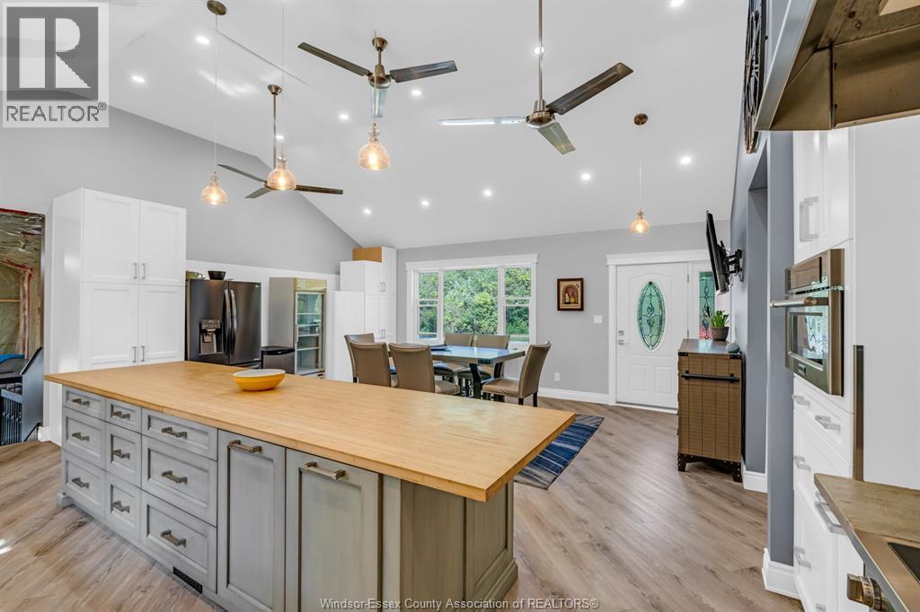 2125 Betts - 19