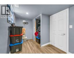2125 Betts, Windsor, ON N9B3P5 Photo 42
