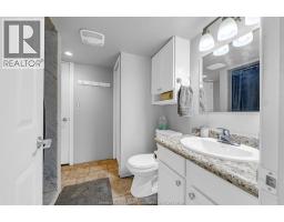 2125 Betts, Windsor, ON N9B3P5 Photo 48