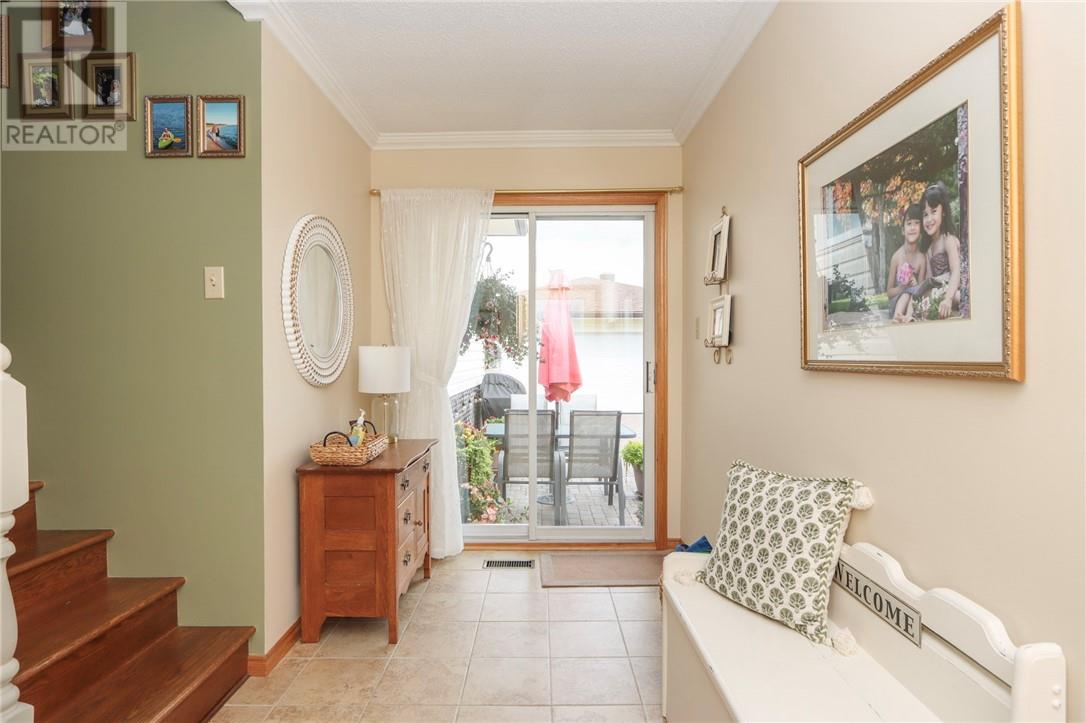 980 Raymond Street, Hanmer — photo 5