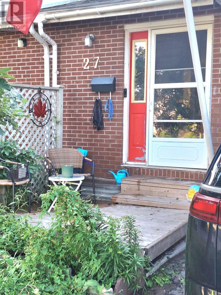27 Ferguson AVE, Sault Ste. Marie — photo 2