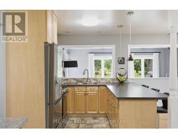 120 Wellington 7 Road, Centre Wellington, ON N0B1S0 Photo 11