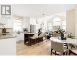 2 Leeds Court, Bracebridge), ON P1L0B7 Photo 10
