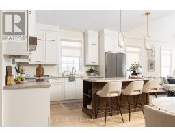 2 Leeds Court, Bracebridge), ON P1L0B7 Photo 11