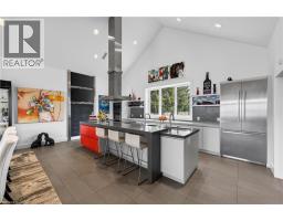 4 Firelane 4b, Niagara On The Lake, ON L0S1J0 Photo 15
