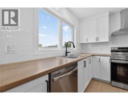 Dining room - 16 Cedric Court, Dieppe, NB E1K0A5 Photo 11