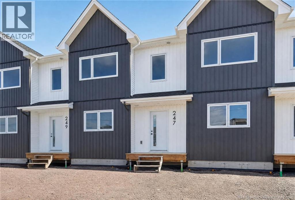 247 Des Eleves Street, Dieppe — photo 3