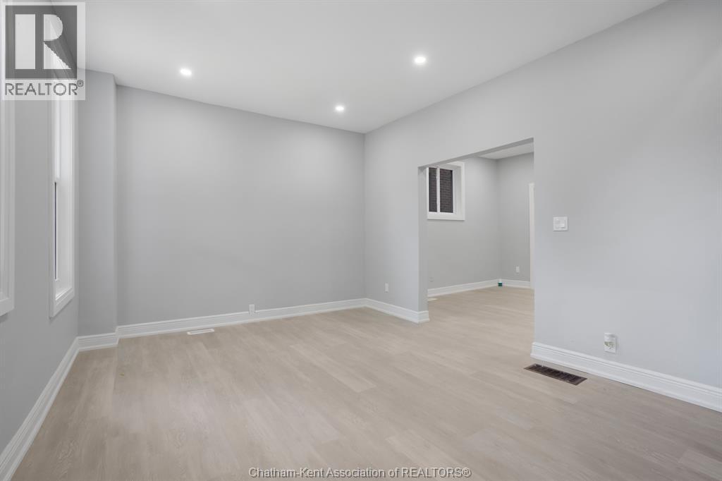 87 Gray STREET - 15