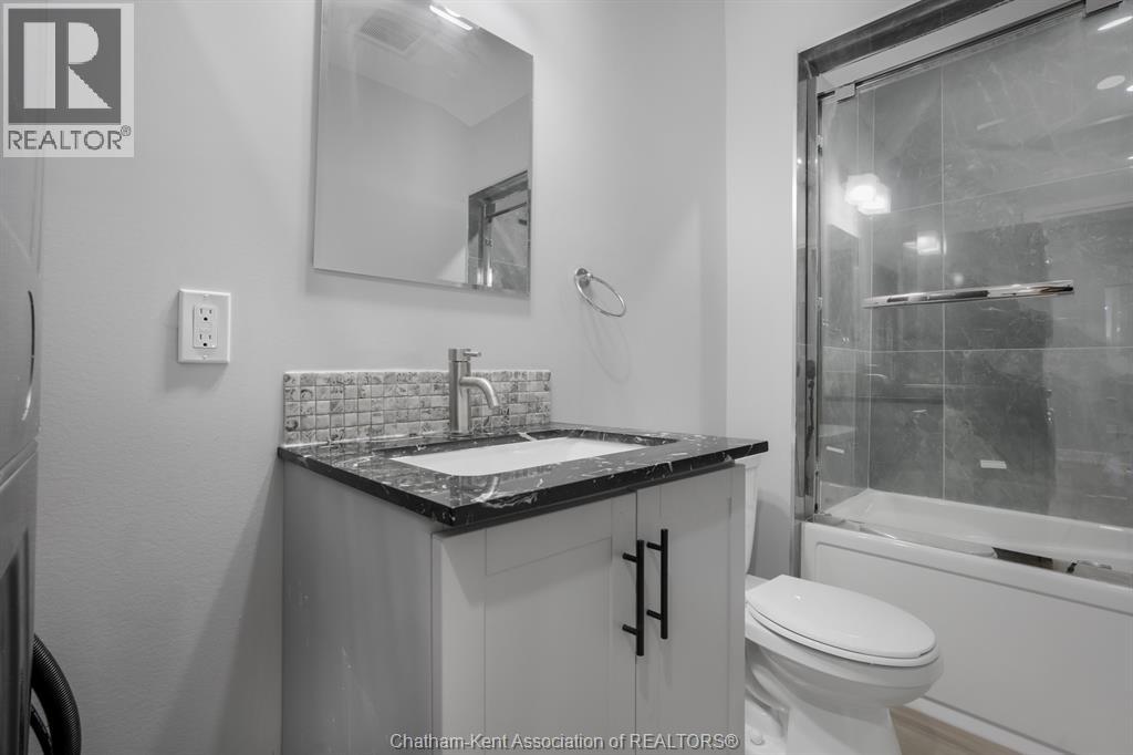 87 Gray STREET - Image 17