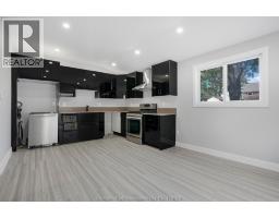 Kitchen - 87 Gray Street, Chatham, ON N7M1T1 Photo 7