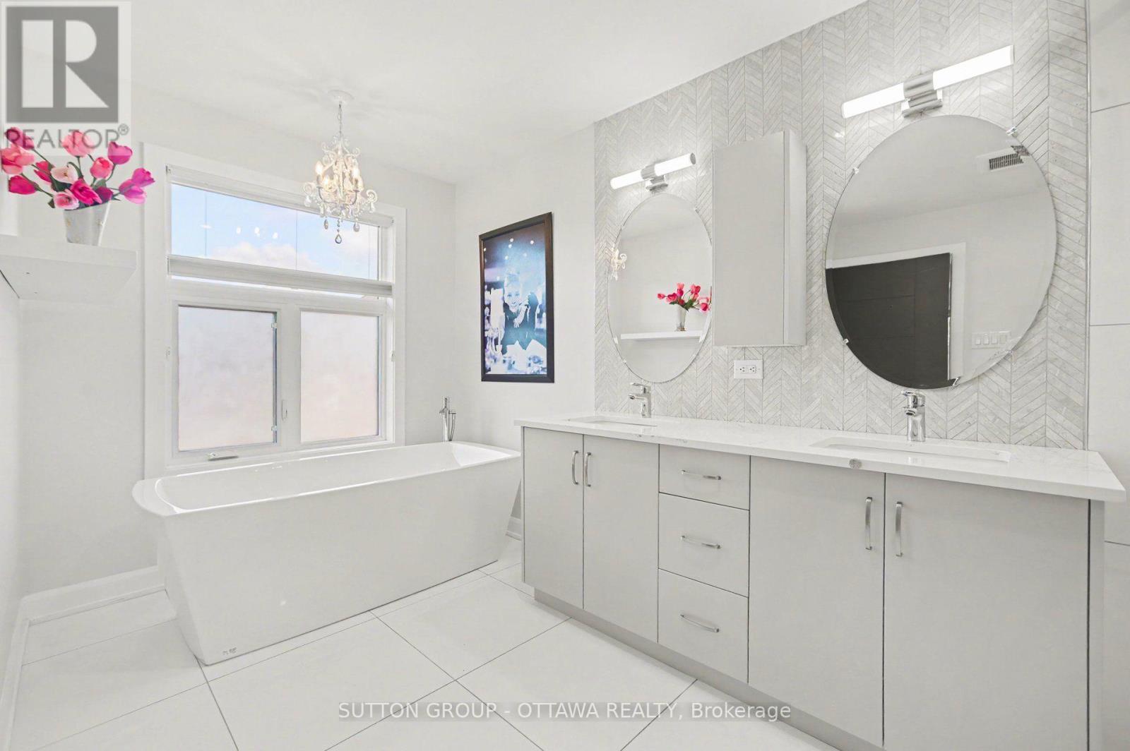 48B BYRON AVENUE - 21