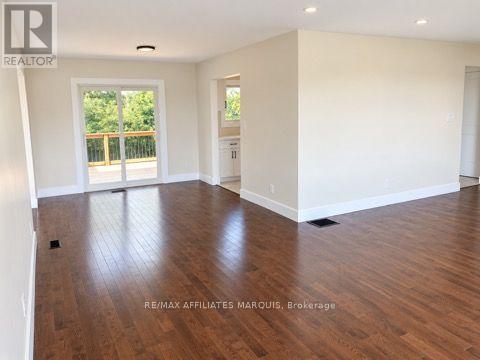 92 CONCESSION STREET - 12