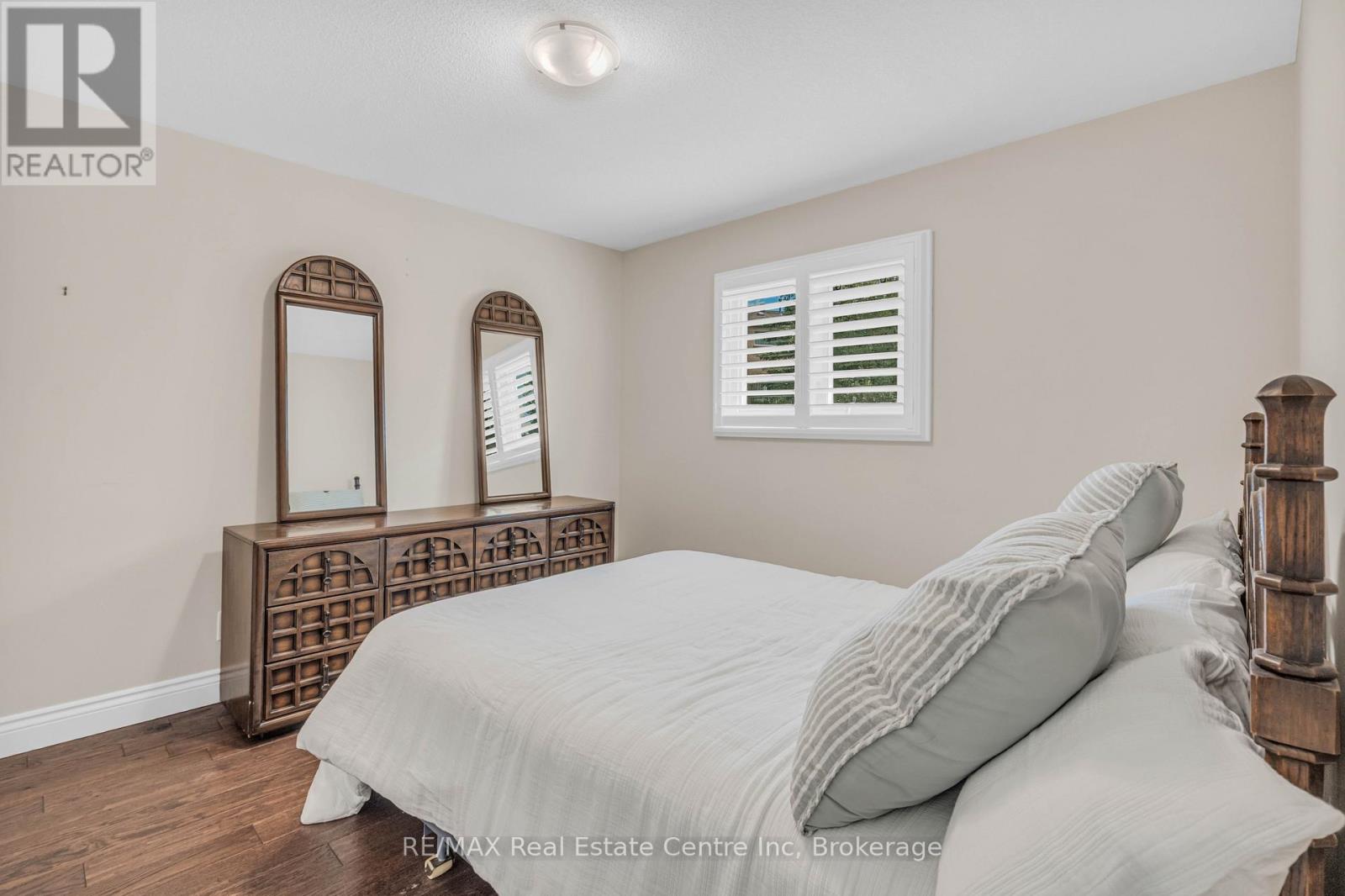 53 MEEKINGS DRIVE - Image 23