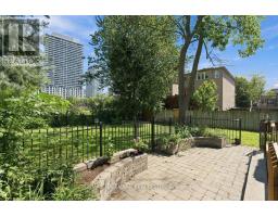 53 Fairchild Avenue, Toronto, ON M2M1T8 Photo 30