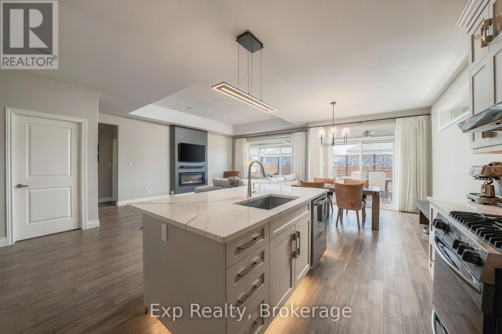 91 COVINGTON CRESCENT, Belleville (Thurlow Ward) — photo 9