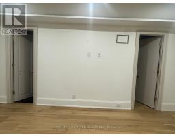 Bsmt - 135 Canyon Hill Avenue, Richmond Hill, ON L4C0T1 Photo 10