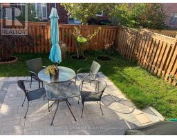 Bsmt - 135 Canyon Hill Avenue, Richmond Hill, ON L4C0T1 Photo 11