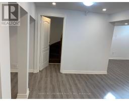 Bsmt - 135 Canyon Hill Avenue, Richmond Hill, ON L4C0T1 Photo 7
