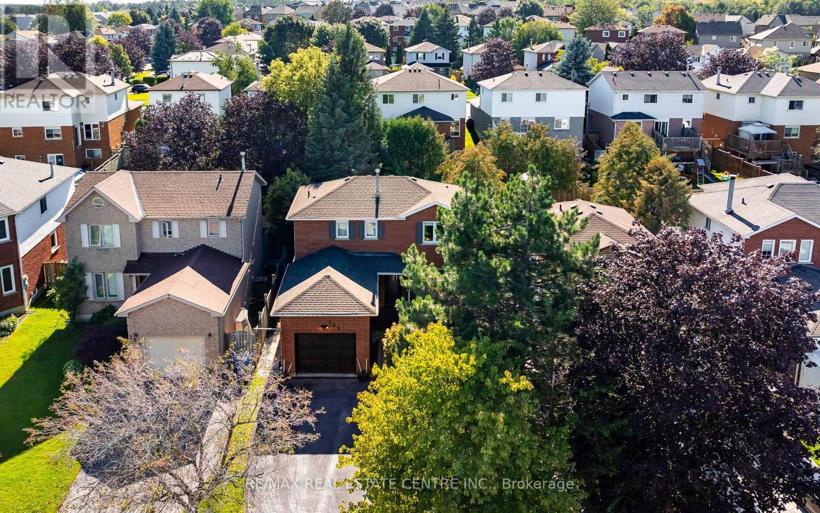 128 ELAINE DRIVE - Image 44