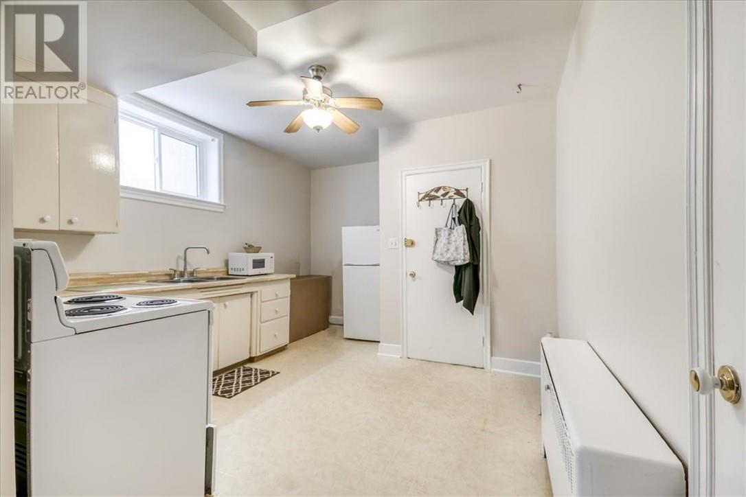 193 Rudd Street - 23
