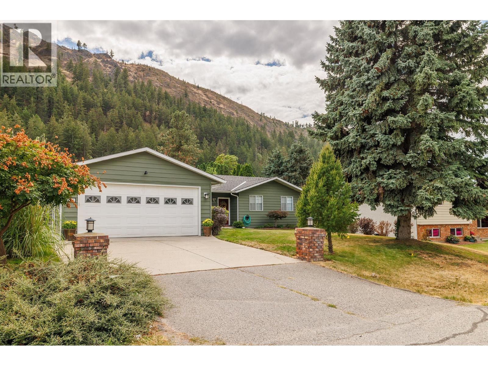  1345 Brentwood Road, West Kelowna